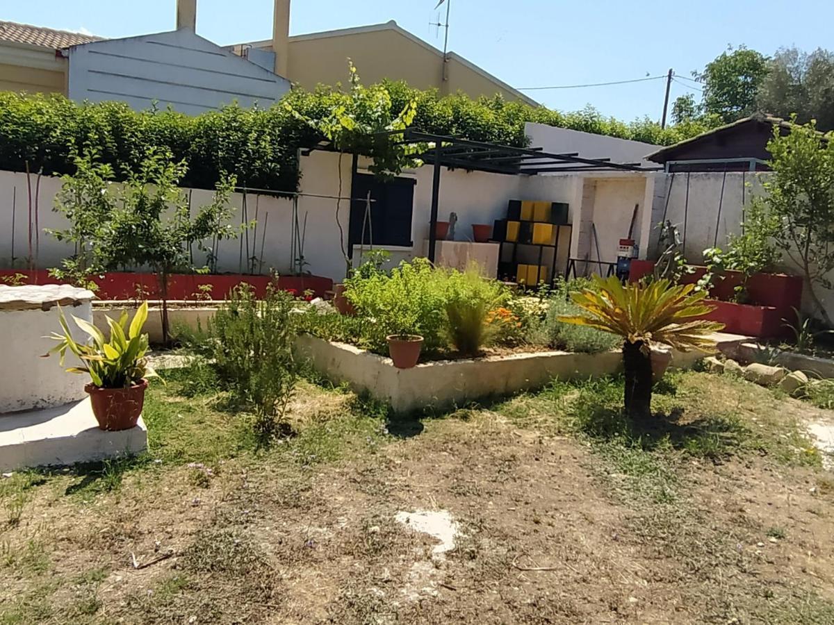 House In The Country Vátos Exterior photo